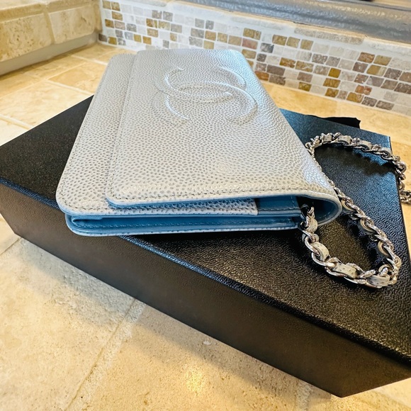 CHANEL
Light Blue Caviar Leather Timeless WOC Clutch Bag - Picture 8 of 16
